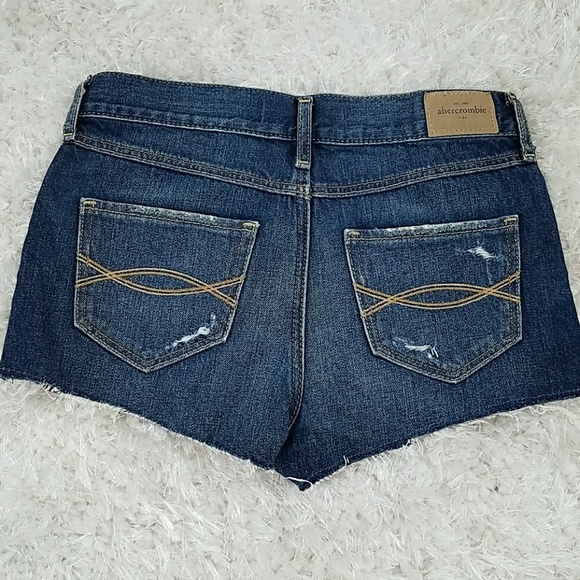 Like new Abercrombie shorts, size 12 - Picture 3 of 3